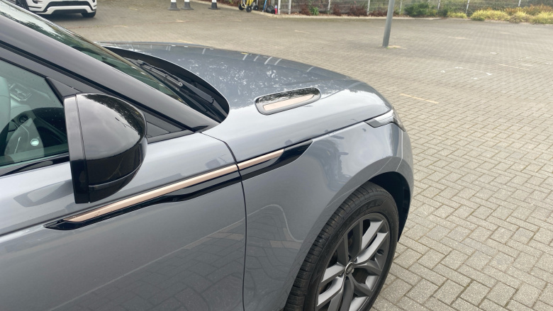 Land Rover Range Rover Velar 2.0 D200 MHEV Dynamic SE 5dr Auto Diesel Estate